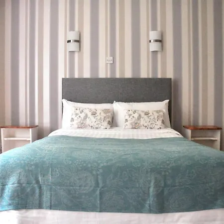 Killilagh Apartment *